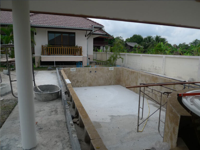Pool and spa, Ban Pae Rayong, under construction