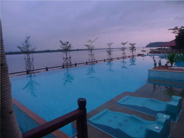 Modular infinity pool, Cambodia