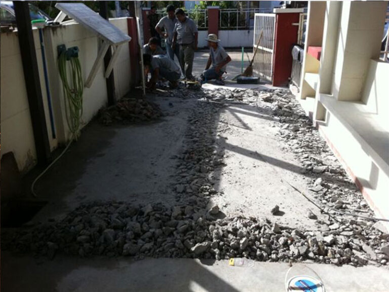 Garage pool, under construction