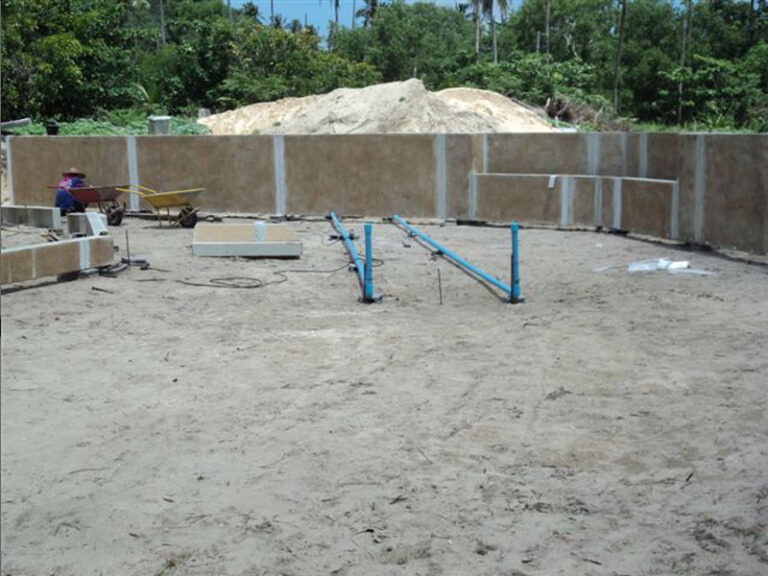 Resort pool, Koh Lon Island, under construction