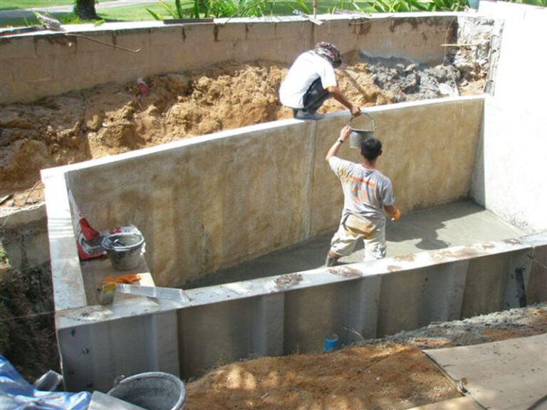 Niche pool, Phuket, under construction