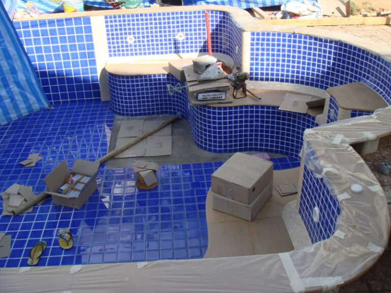 Roman end pool, Phuket, under construction