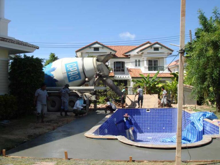 Roman end pool, Phuket, under construction