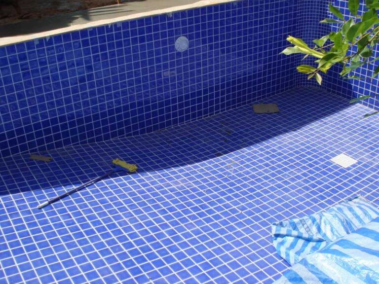 Roman end pool, Phuket, under construction