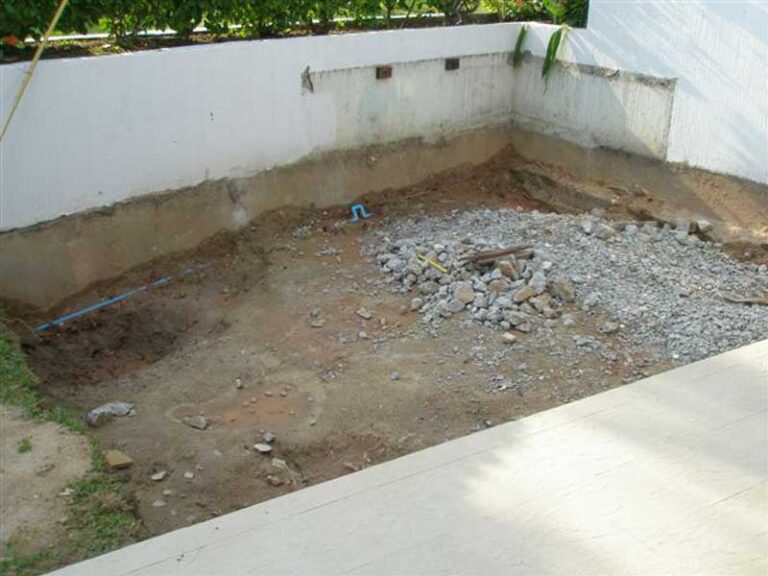 Plunge pool, Phuket, under construction