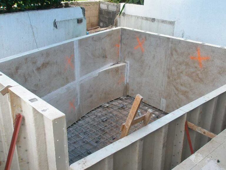 Plunge pool, Phuket, under construction