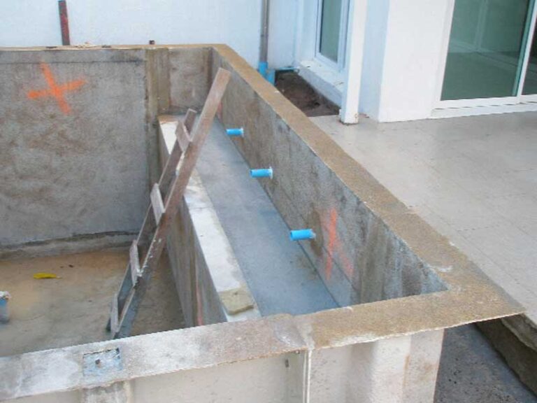 Plunge pool, Phuket, under construction