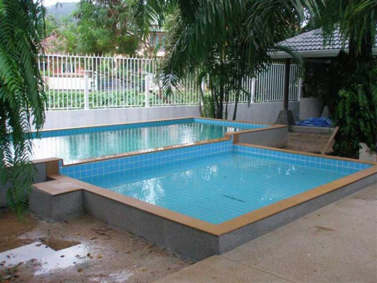 Semi above ground pool